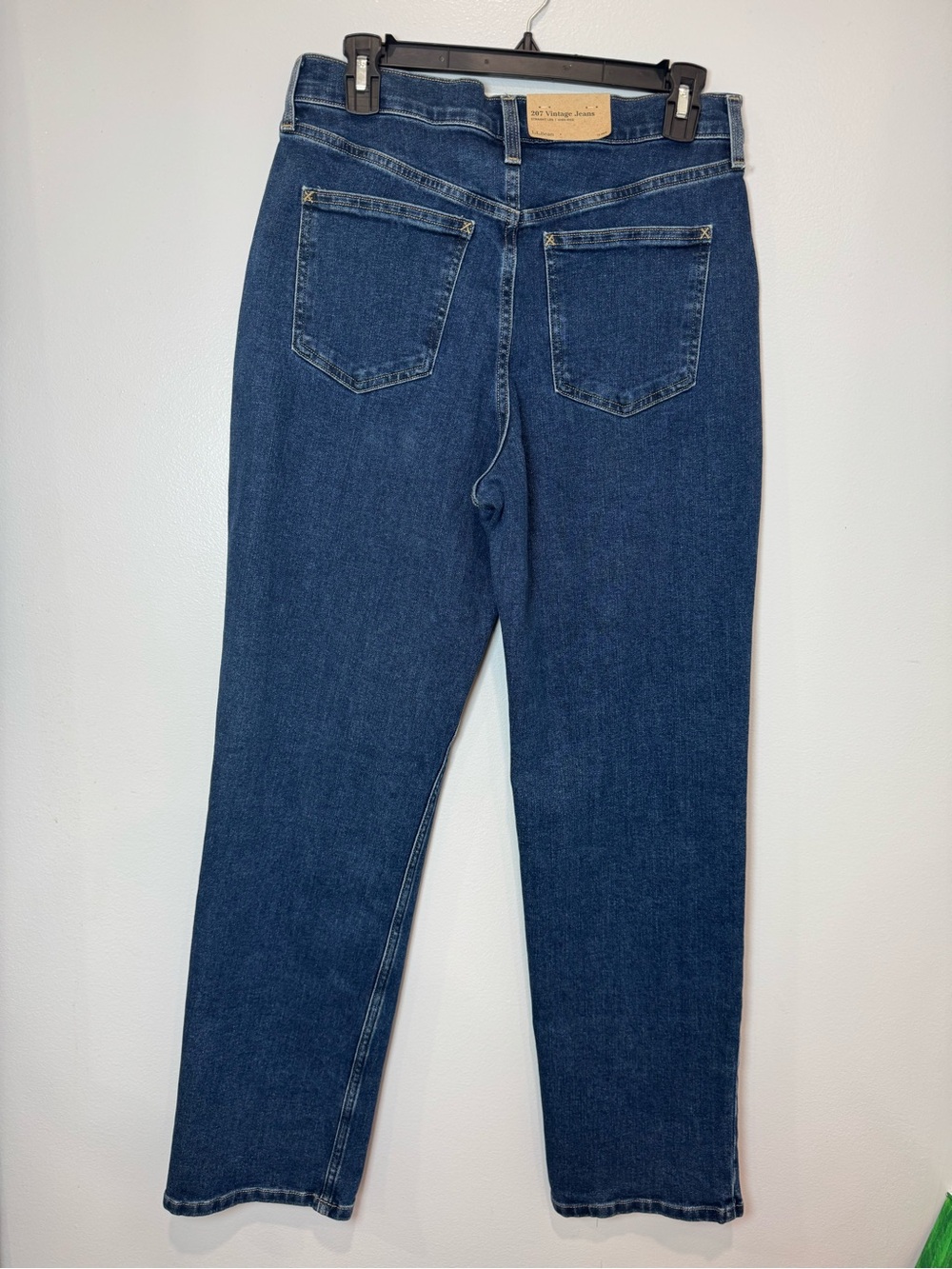 L.L. Bean Women's 207 Vintage High-Rise Straight Leg Jeans Indigo 10Reg NWT - Picture 3 of 14